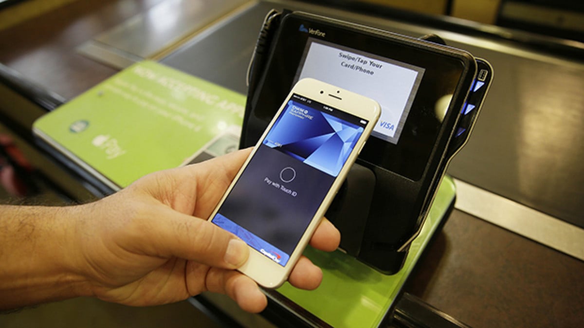 Apple Pay: da oggi debutta in Italia il nuovo metodo di pagamento