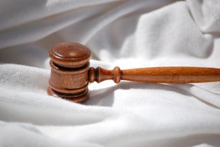 Cassazione: non serve ricorrere a polizia tributaria per modificare condizioni di divorzio