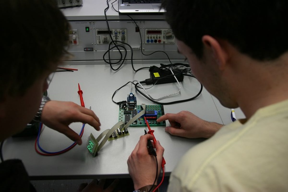 Strumenti di misura di tipo elettronico: controlli e vigilanza