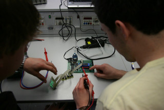 Strumenti di misura di tipo elettronico: controlli e vigilanza