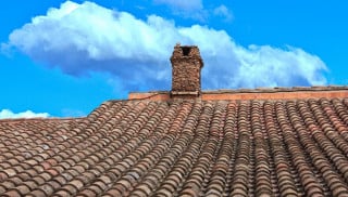 Cassazione: distanza tra edifici e operatività dell'art. 890 cod. civ.