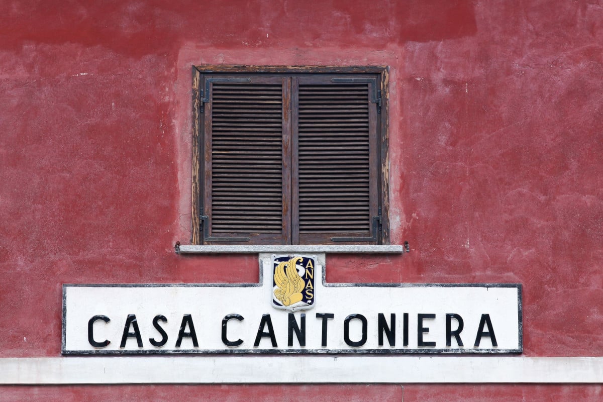 Case cantoniere gratis ai giovani: online il bando
