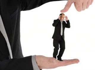 Mobbing sul lavoro… da parte di suocero e cognato? Scatta il reato di maltrattamenti in famiglia