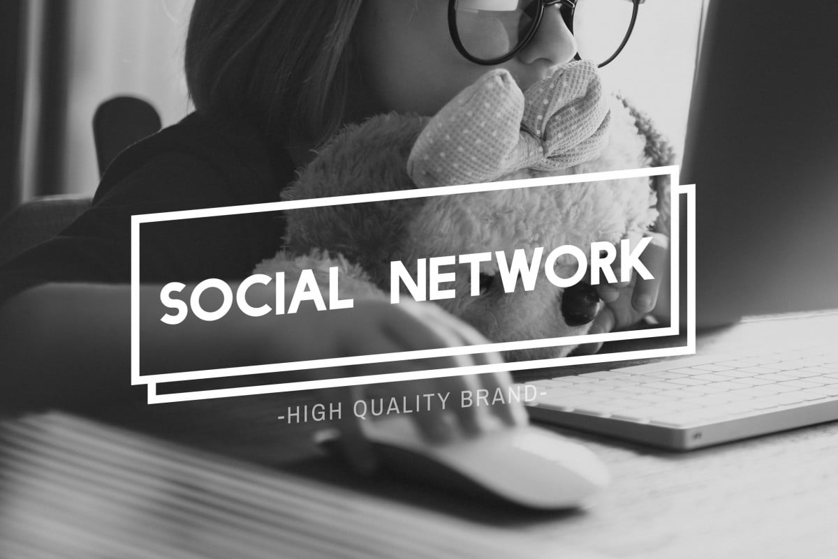 Spid ai minorenni per accedere ai social network