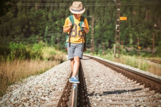 Minori: è possibile farli viaggiare da soli?