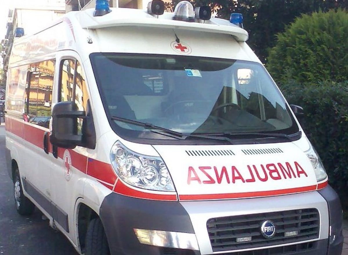 NCC: la regione non può vietare il servizio per le ambulanze non urgenti