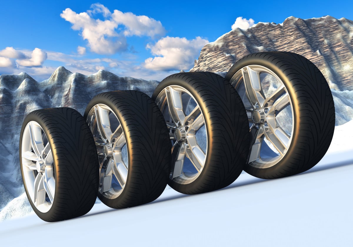 Da oggi via le gomme invernali: attenzione alle multe