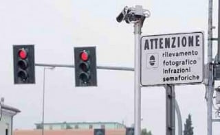 Photored e prova del passaggio con rosso