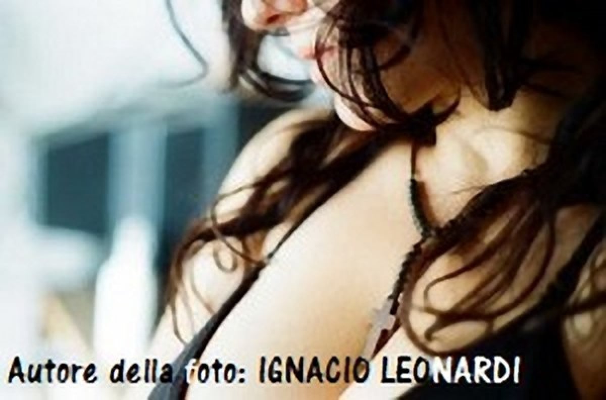 Usa: SENO procace LICENZIAMENTO sicuro - Dedicato alle ragazze che meditano il ricorso alla mastoplastica additiva