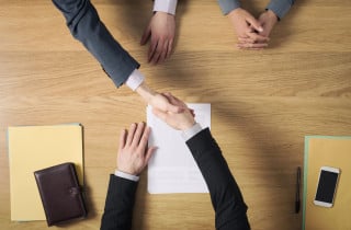 Avvocati: l'obbligo dell'informativa ai clienti