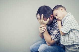 Padre malato di cuore e disoccupato? È comunque reato non mantenere i figli